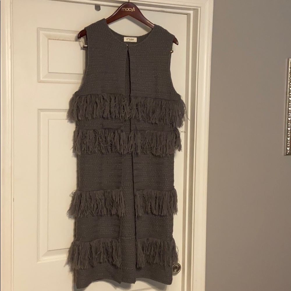 😀 C’isa small over sweater